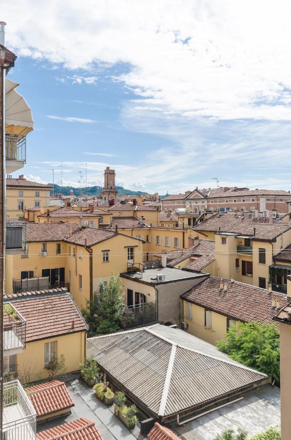 Inner Bo, Terrazzino Vista Tetti In Centro Storico โบโลญญา ภายนอก รูปภาพ